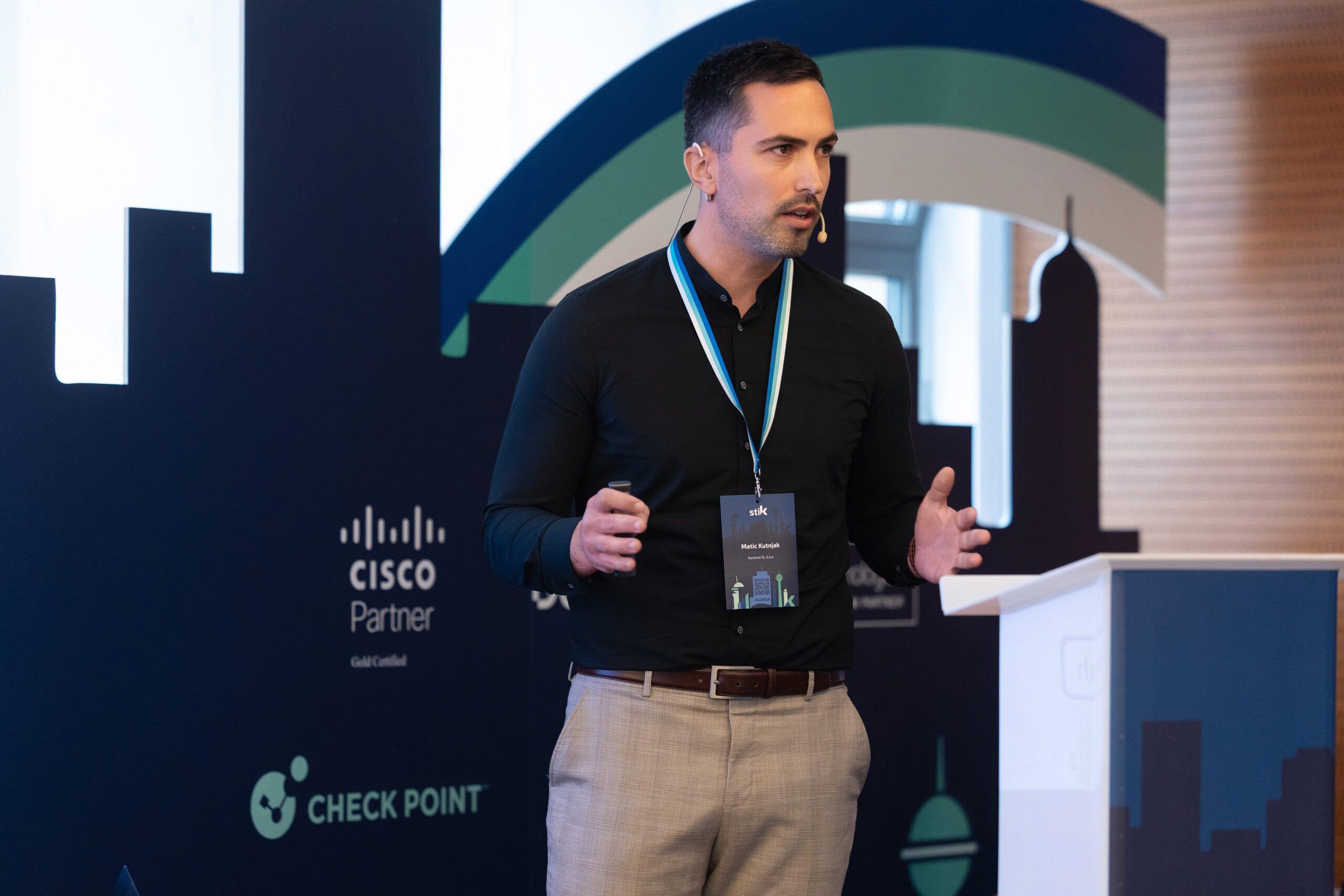 STIK 2025 967 STIK 2025 967